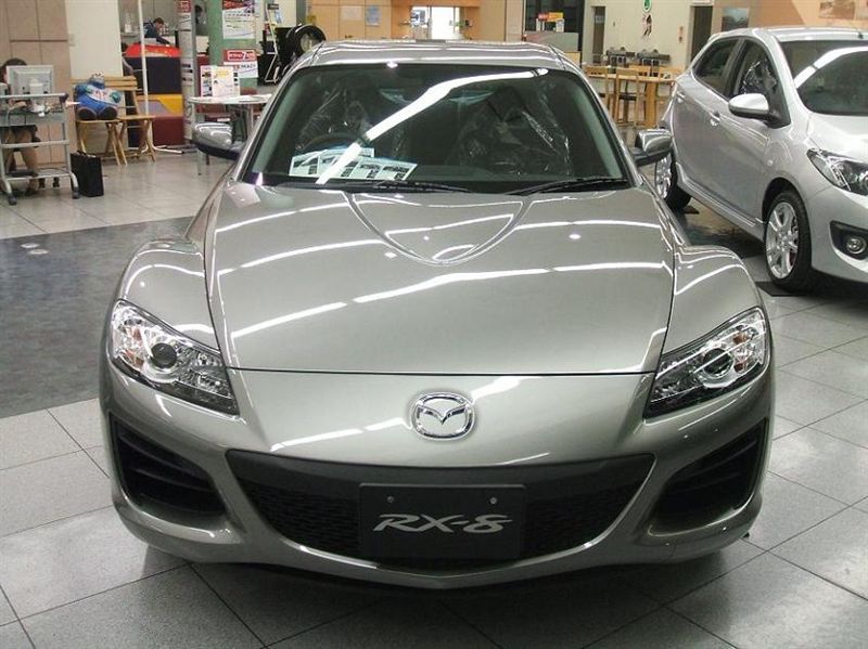 Mazda_RX8_FL07.jpg