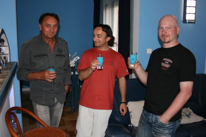 Pastis winning blue