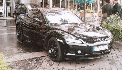 Black1.jpg