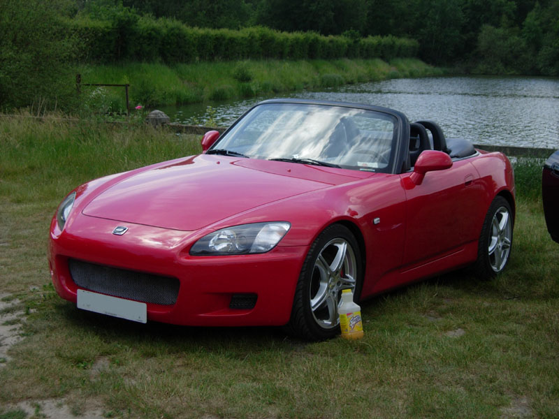 S2000 ROUGE.jpg
