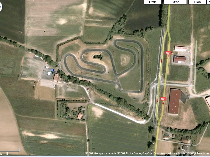 Piste karting LAYRAC.jpg