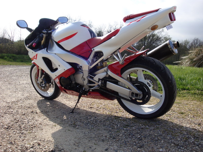 r1 photo3.jpg