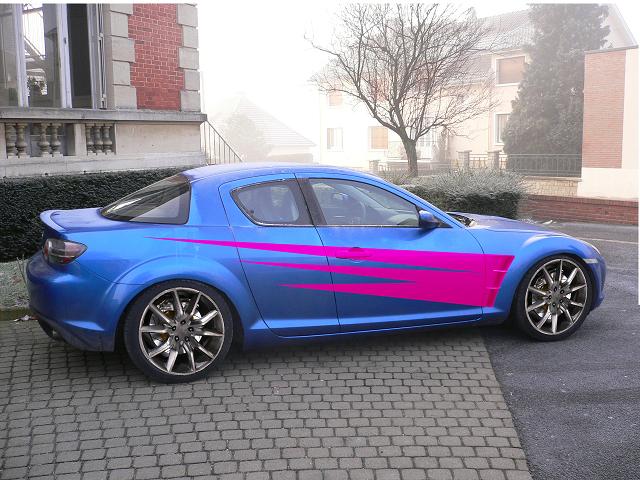 kéké mobil a 2 balles !.JPG