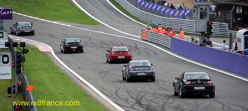 Spa24H_MAZDA_20050730_18.jpg