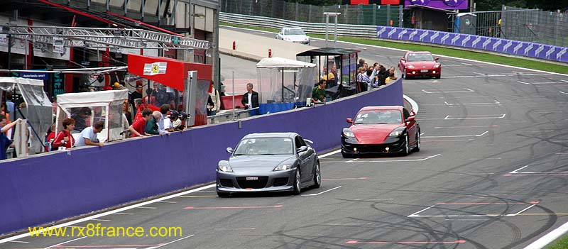 Spa24H_MAZDA_20050730_19.jpg