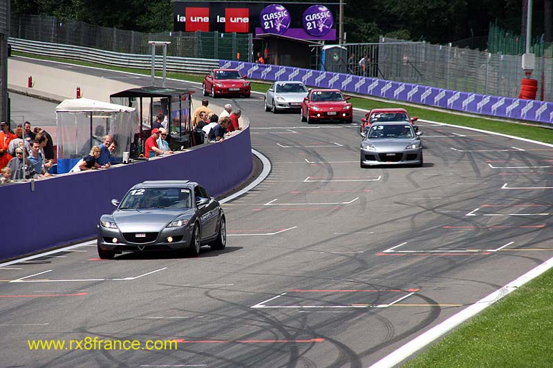 Spa24H_MAZDA_20050730_21.jpg
