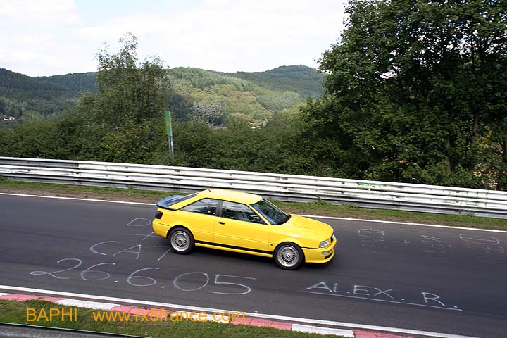 une de mes favorites ... Audi S2 ... juste modifier ce qu'il faut .... 450Cv ... nécessite l'emploi d'octane booster ... 110 !