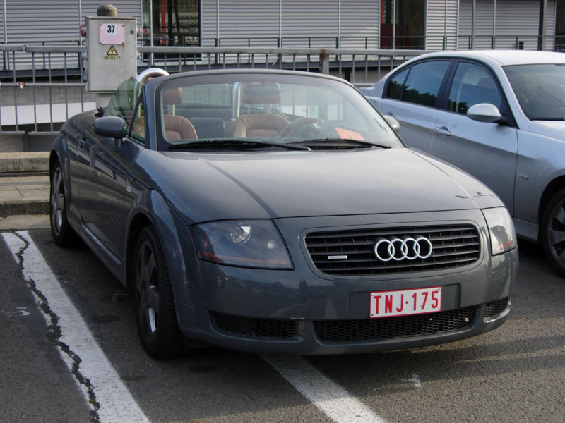 TT roadster copie.jpg