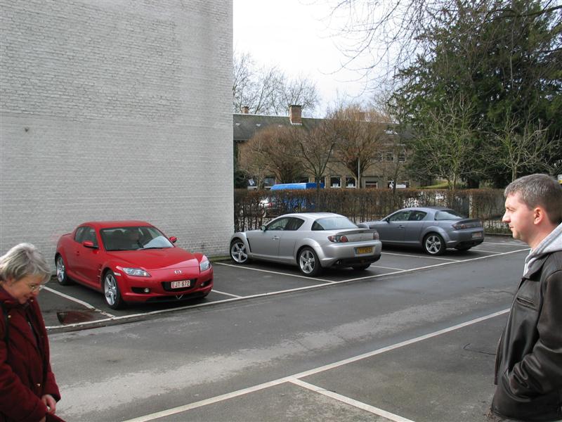 Le mur est visible, là, non ? ;)