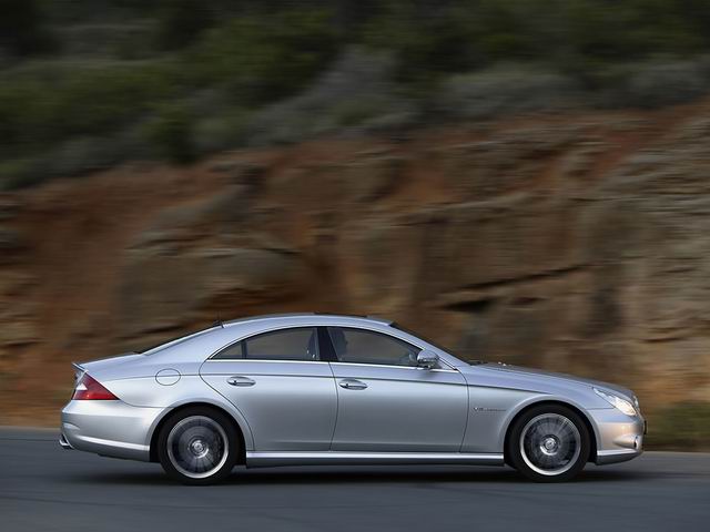 Redimensionnercls_55_amg_03.jpg