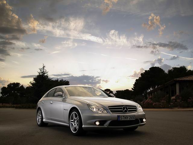 Redimensionnercls_55_amg_01.jpg